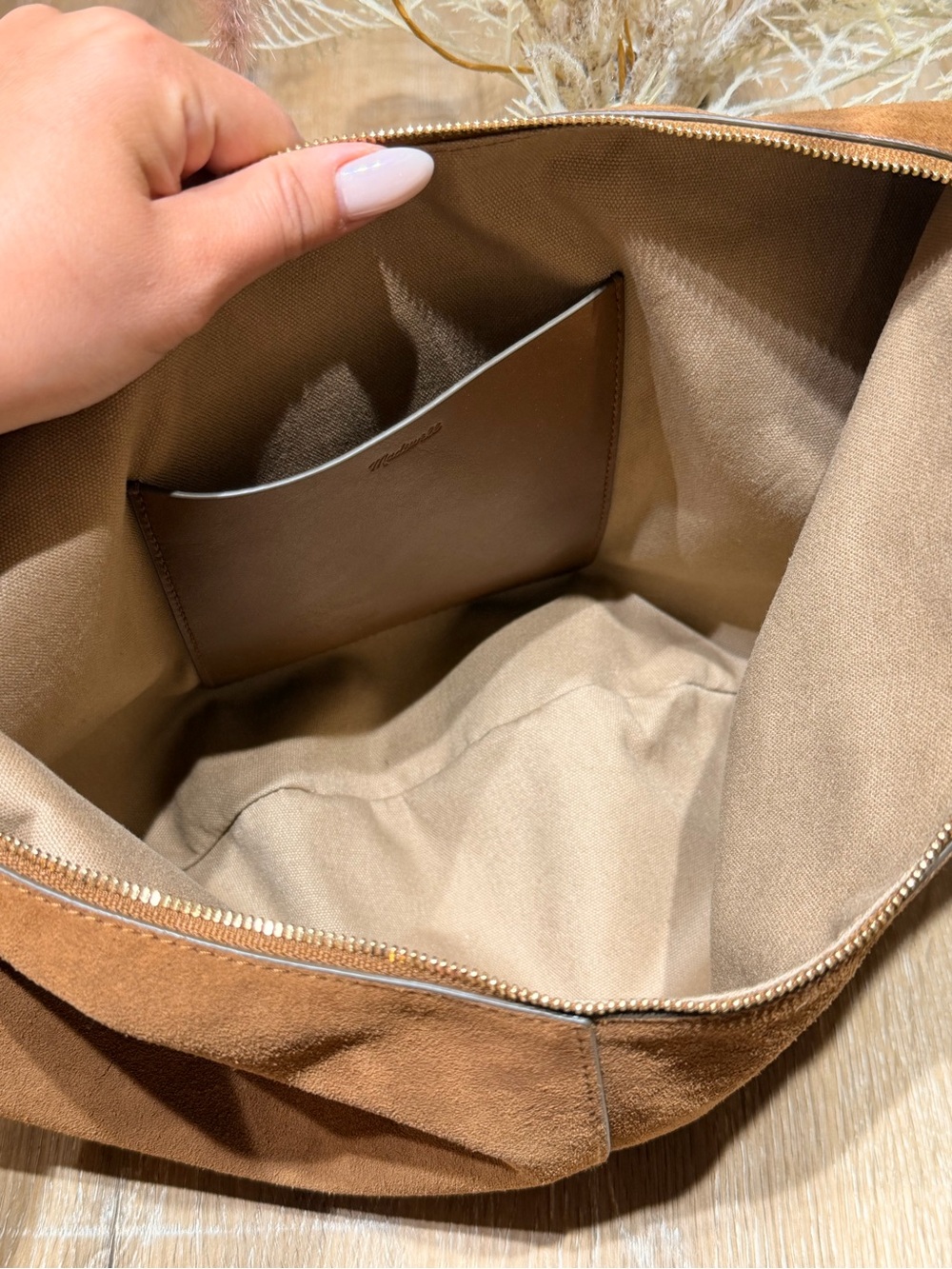 Madewell Suede large crescent Bag in Cognac brown NWOT - Picture 5 of 7